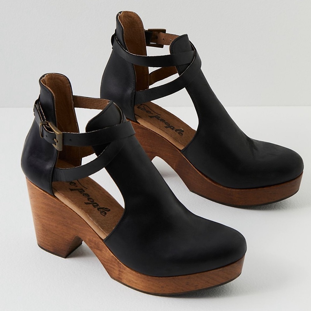 Free People Cedar Clog in Black Leather